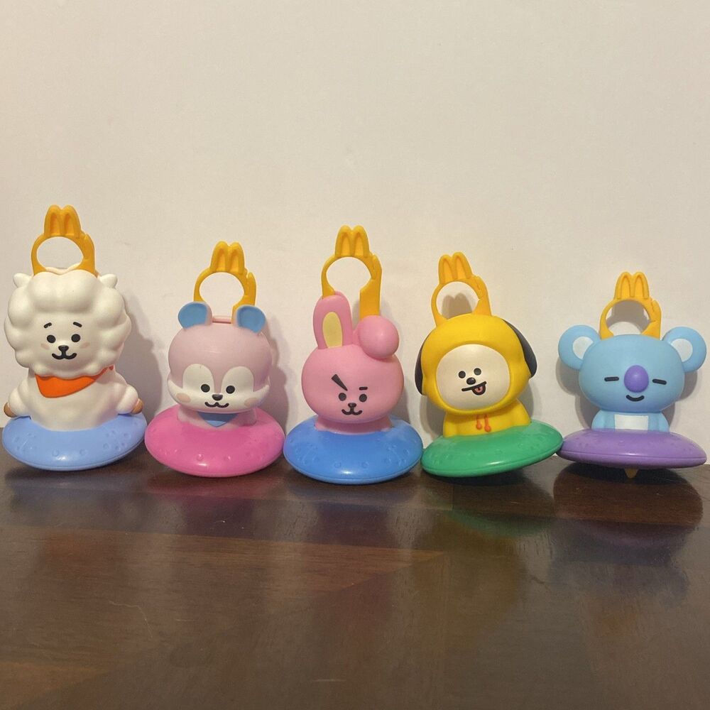 McDonald's BT21 Happy Meal Toys Set of 5 UFO Spinner Figures Yellow Hanger